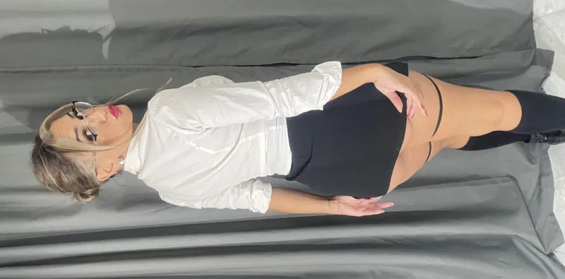 Thumbnail Office Outfit Success: Dressing to Impress Your Boss | bmofinn