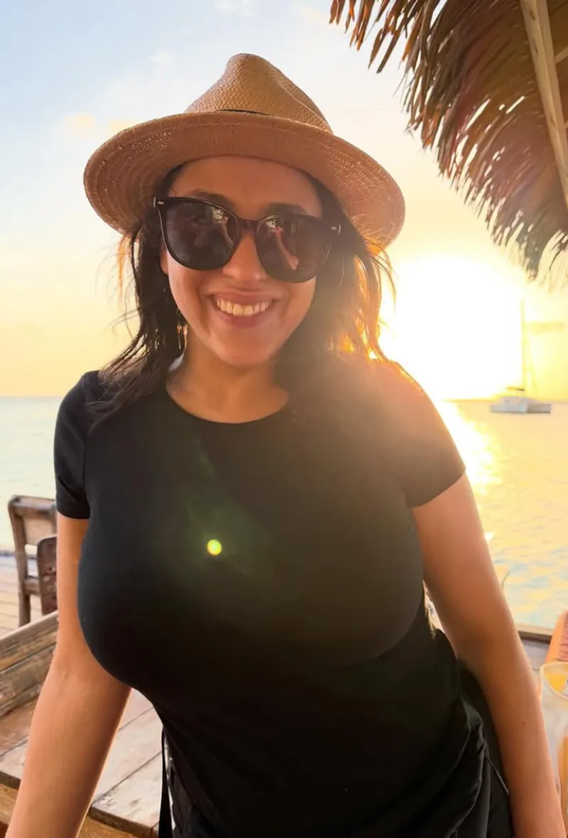 Thumbnail Discover the World of Lens Flare by Desecr8or in 2busty2hide