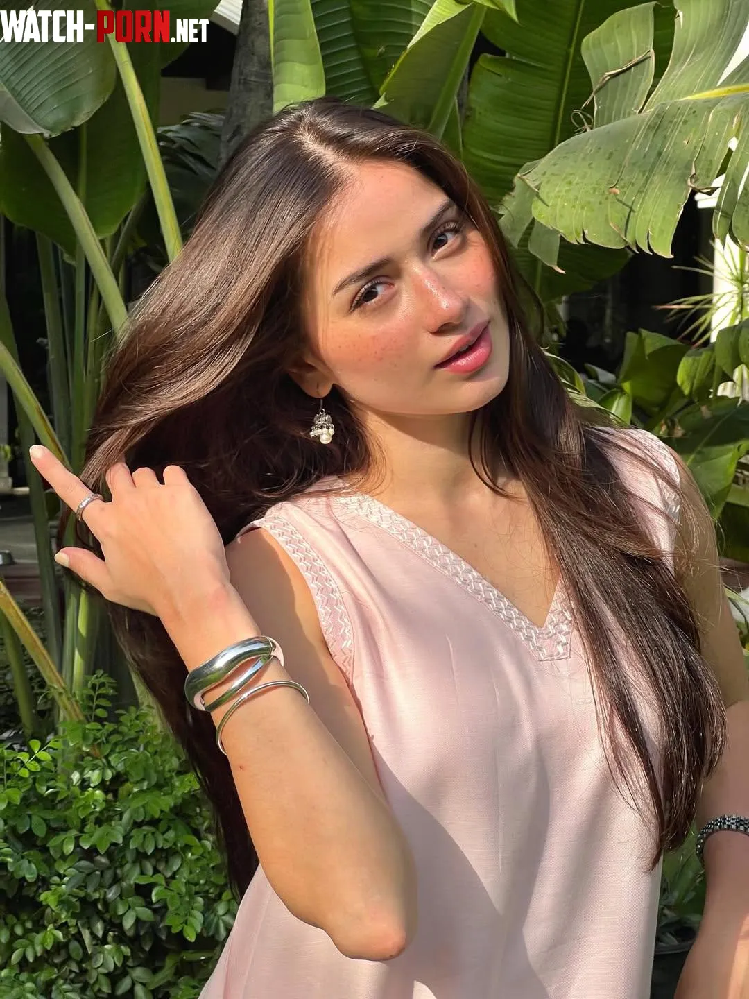 Aena Khan by James007BondUK