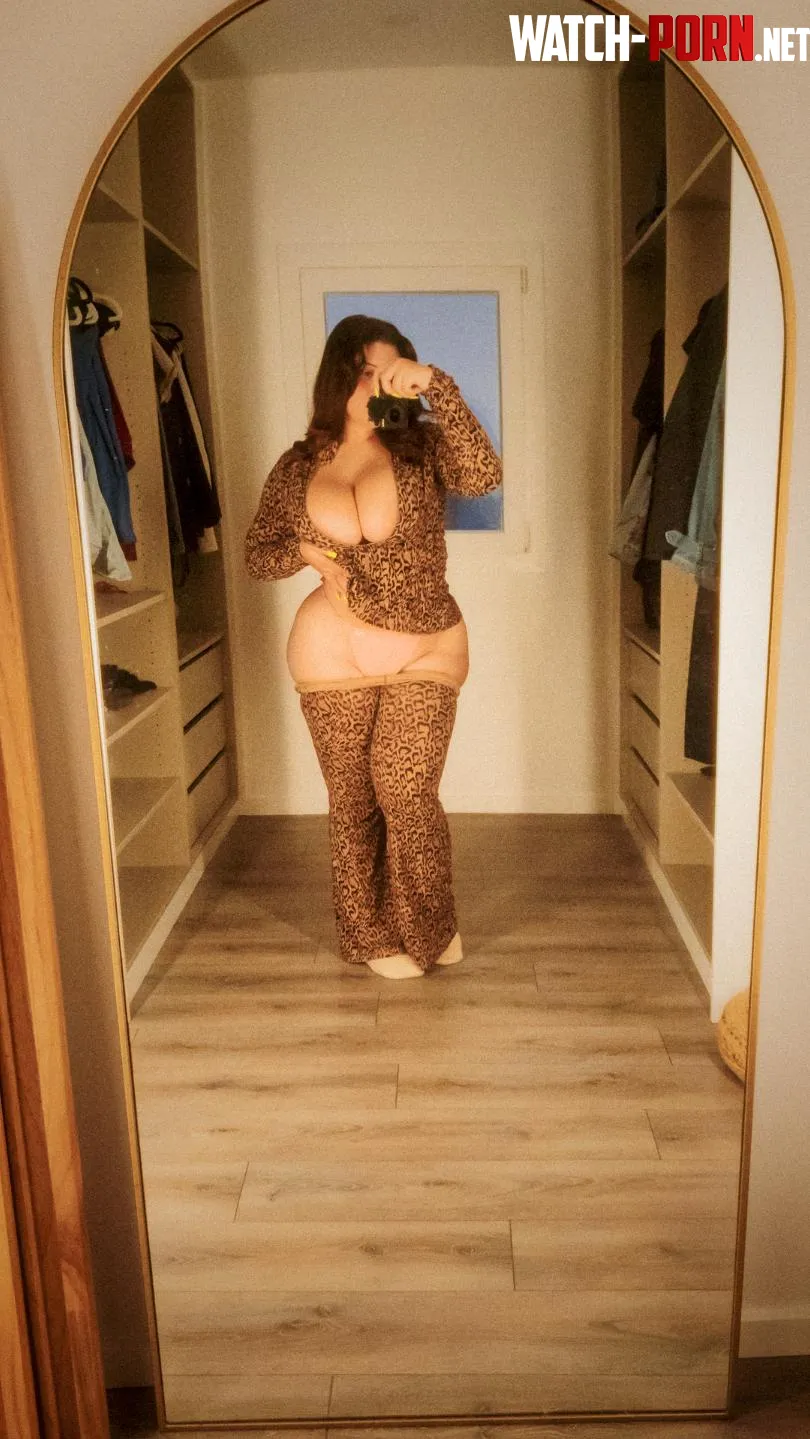 A humble mirror selfie by StyxHips