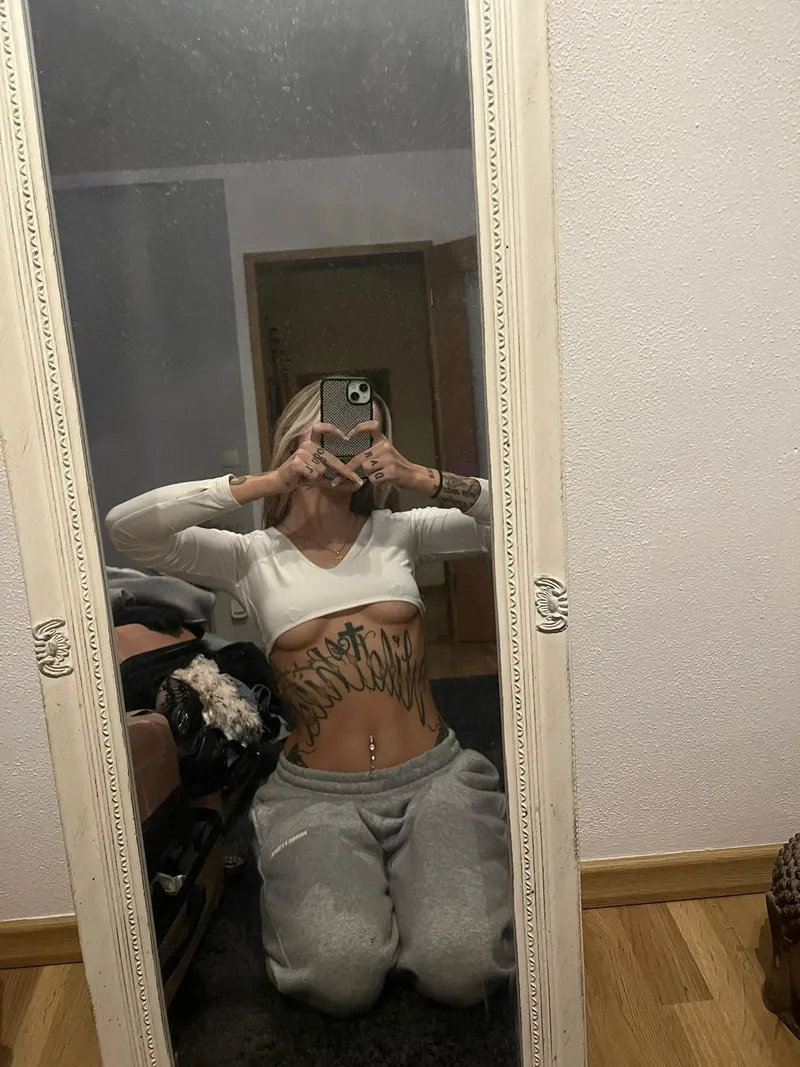 Thumbnail CharmVoice_ Flaunts a Slutty OOTD in nsfwoutfits