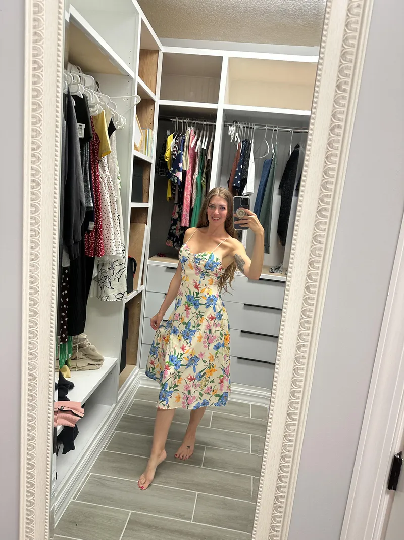 Thumbnail FitMommy89 in Sundress F37 | Milfie Moment