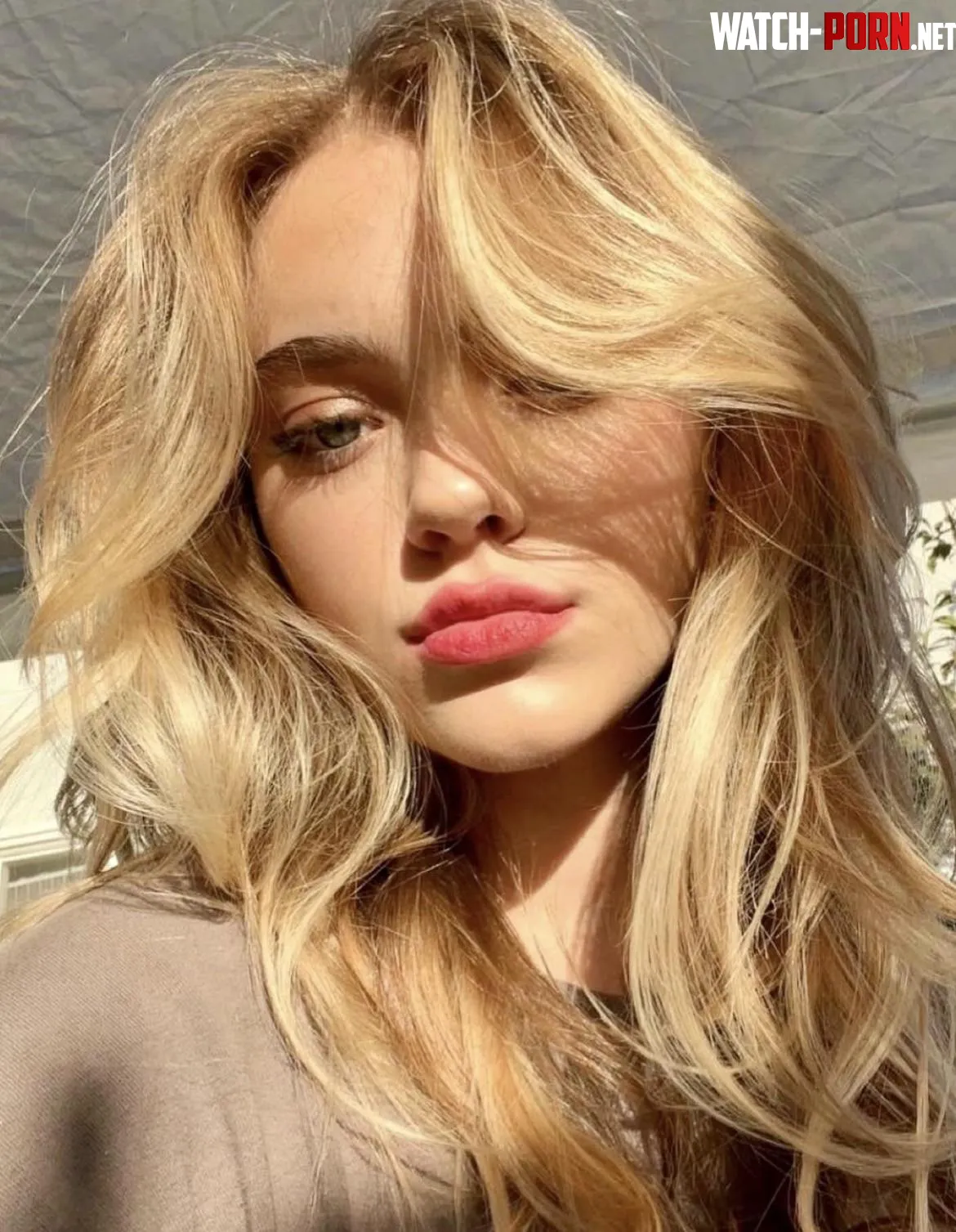 Isabel Gravitt by samraedana