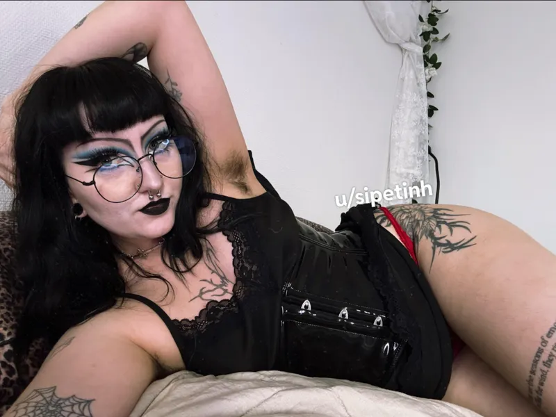 Thumbnail Explore the Excitement of Hairy Armpits with sipetinh