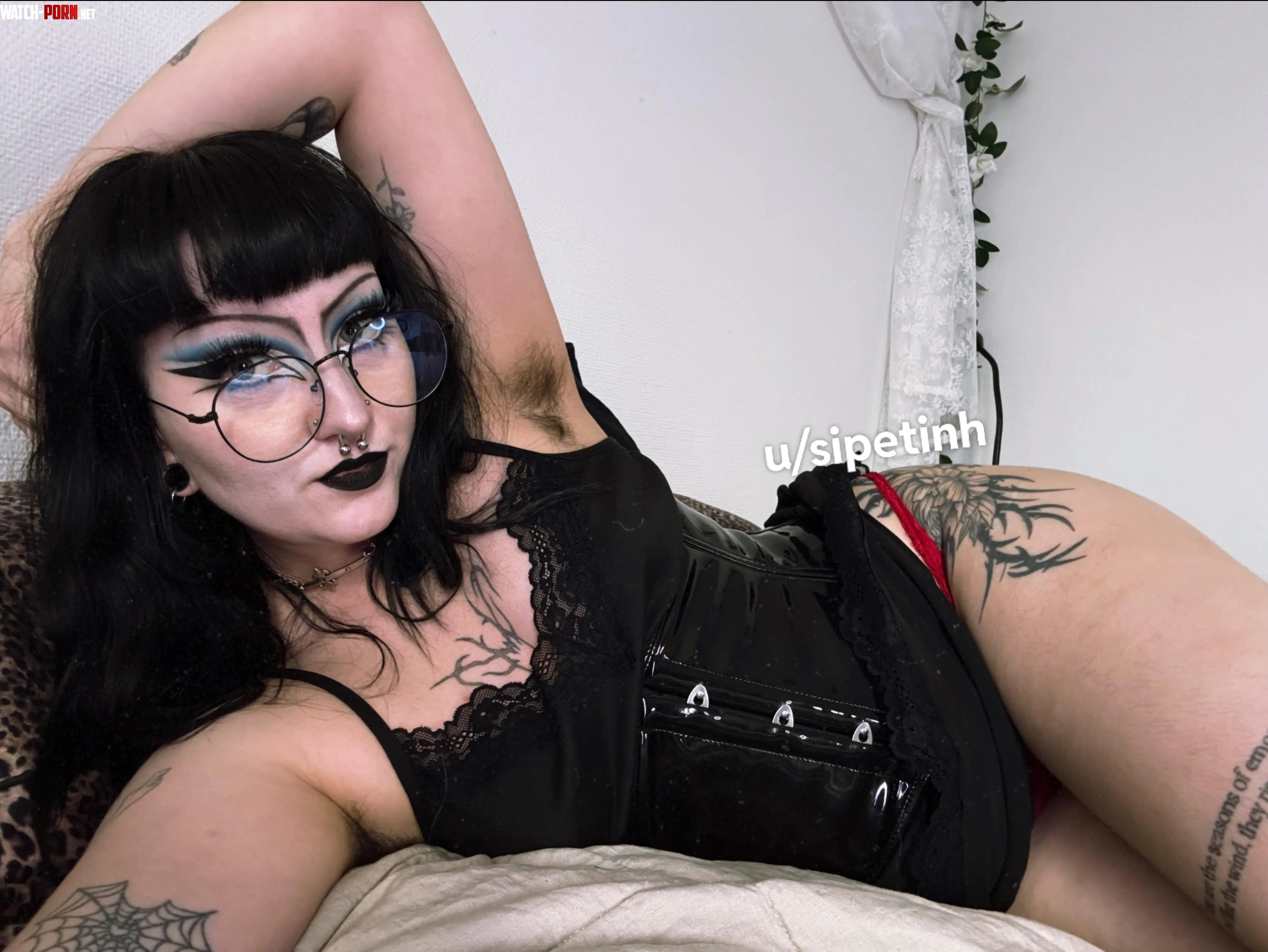 wanna take a hit? by sipetinh