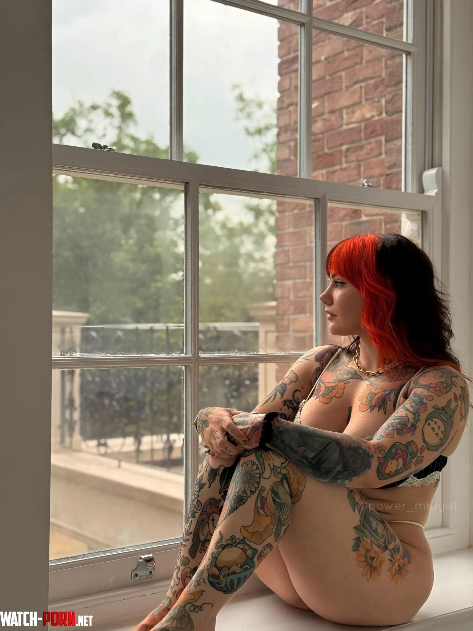 fuck me right here, where everyone could see by power_midget