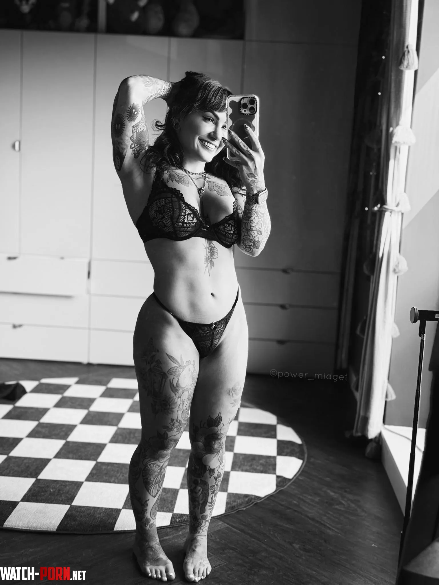 My legs will be wrapped tight around your face by power_midget