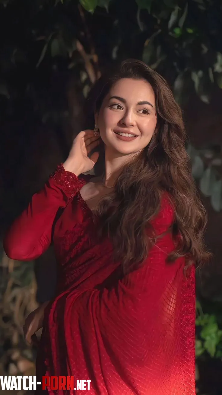 Hania Amir by Odd-Respond-500