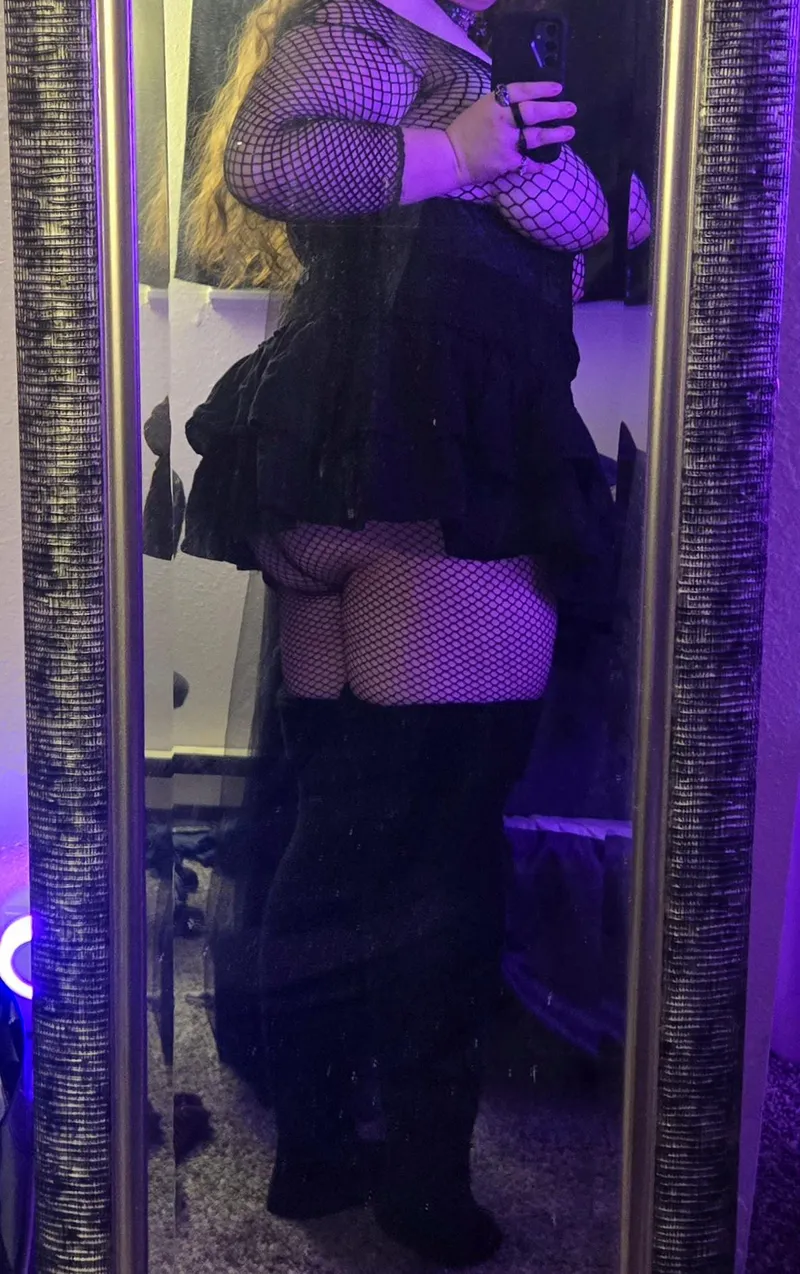 Thumbnail Provocative Desecration: A Bold Take on Political Corruption by kinkybitch-