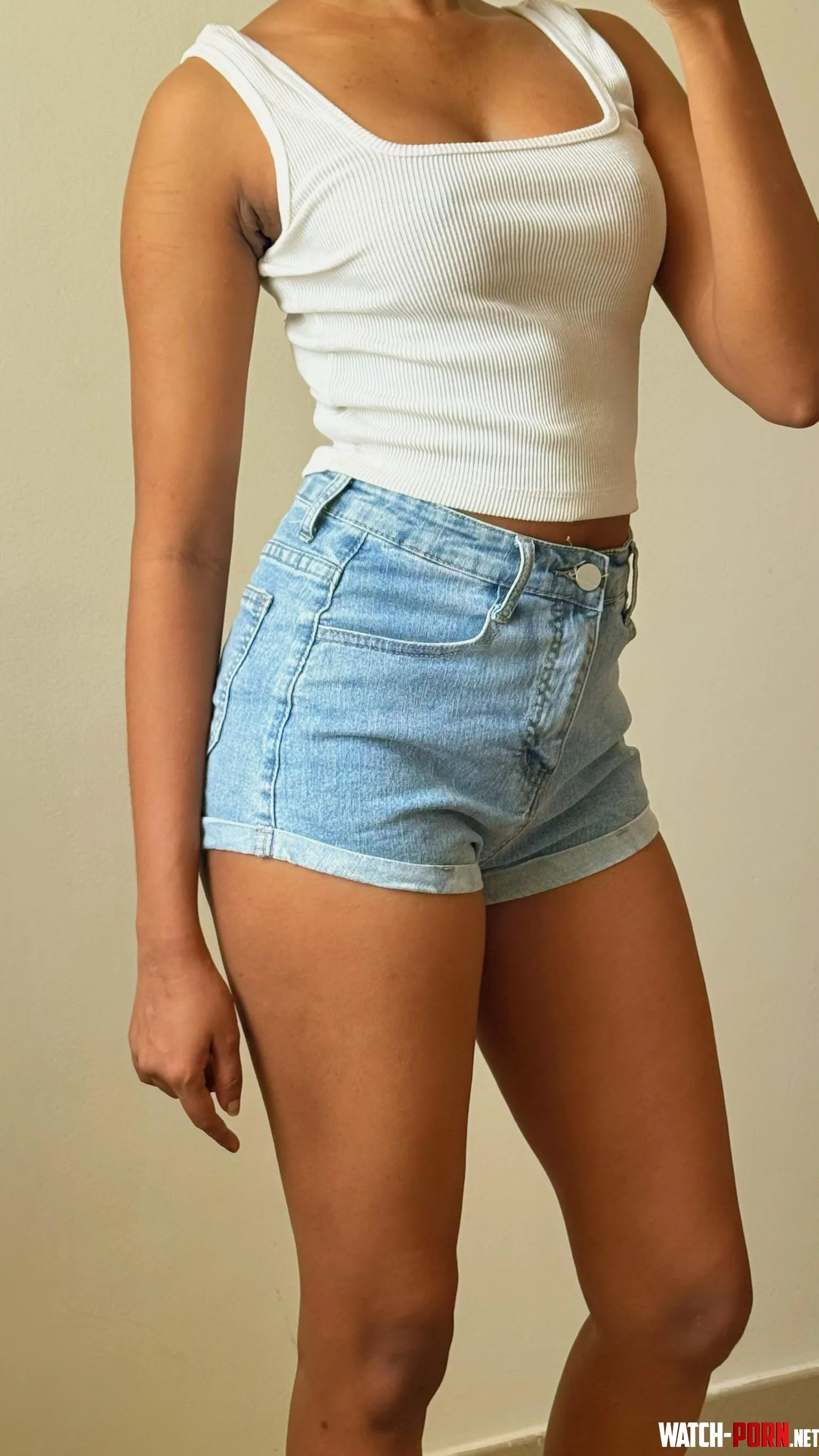 Sweltering summers making me walk around without a bra by GovernessOfDesire