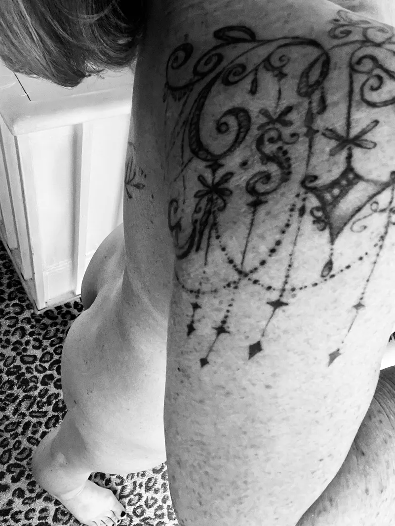 Thumbnail I’m so messy by AmyGoddess32