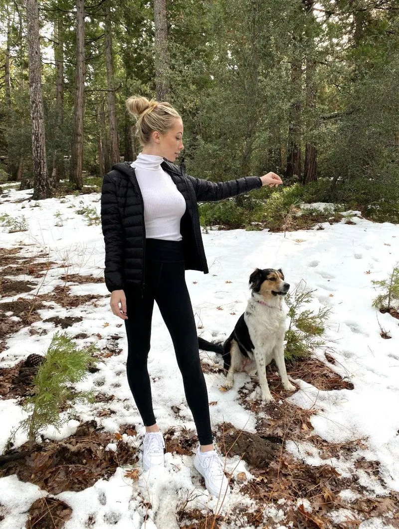 Thumbnail Jeninmood's Reflections in 2busty2hide: Just Love How I Look so Good Here