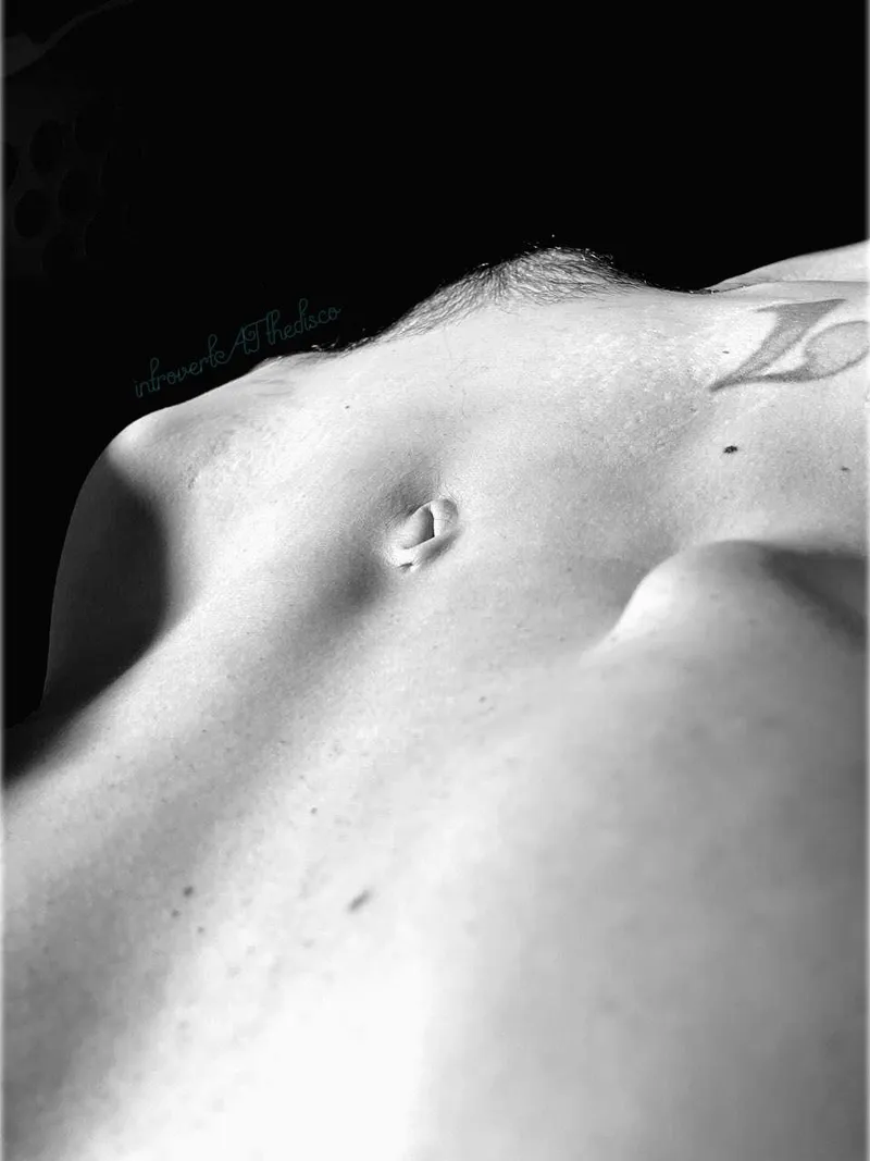 Thumbnail Unveiling the Edge of Sensuality with introvertATthedisco