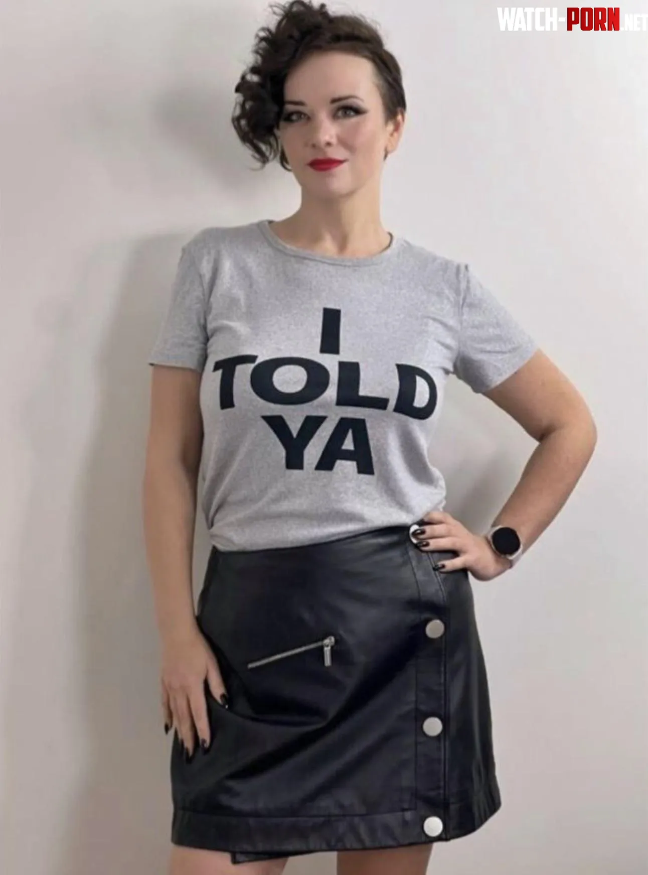 Feeling the leather vibe tonight 😈 by domme_vesper_