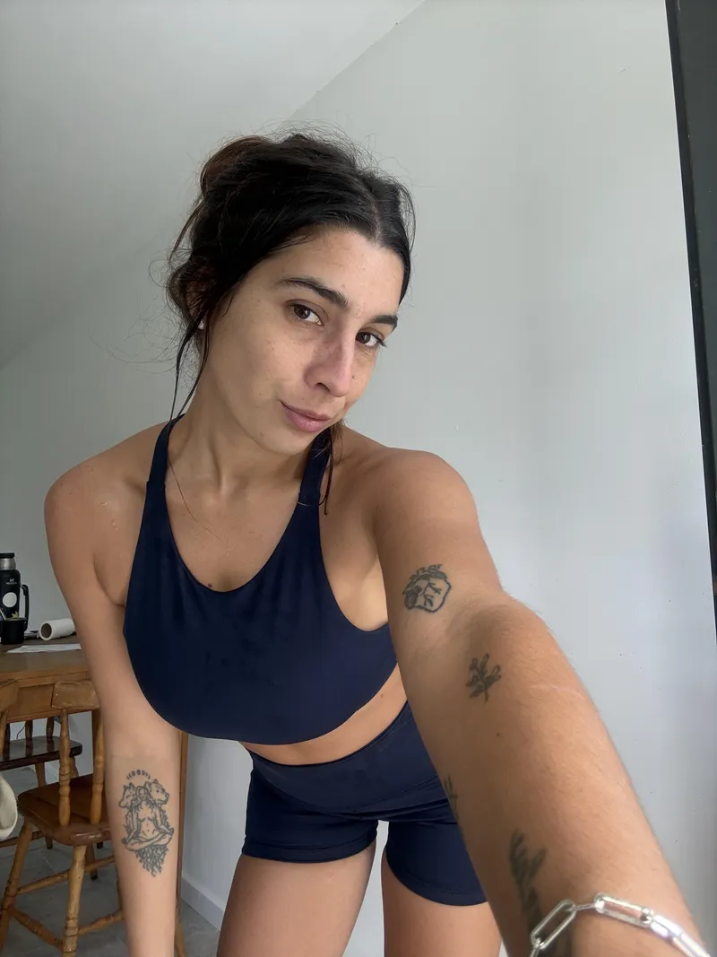 Thumbnail Exploring Naughty Thoughts with chrissy-fit 💦♥️