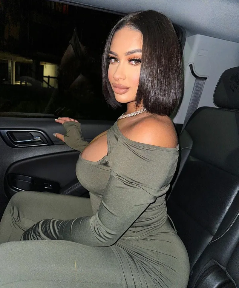 Thumbnail HipHopGoneWild: A Glimpse into Tori Brix's Universe by Old-Bear-5275