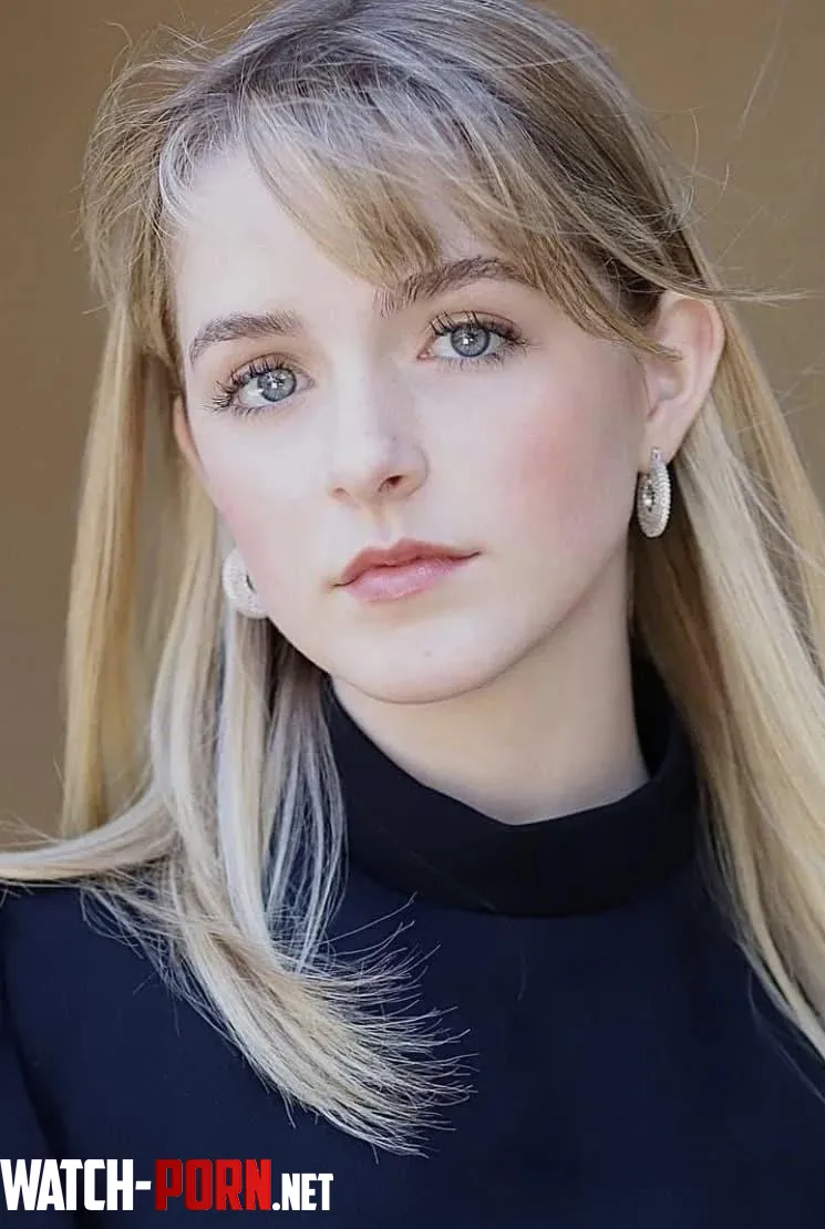 Mckenna Grace by Odd-Respond-500