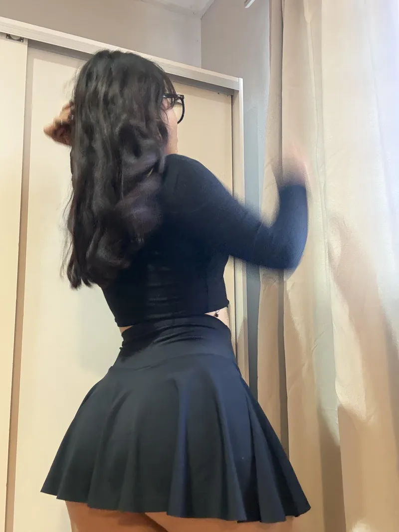 Thumbnail mlinaok7 in a Tale of Self-Confidence: A Lovely Tightdress Story