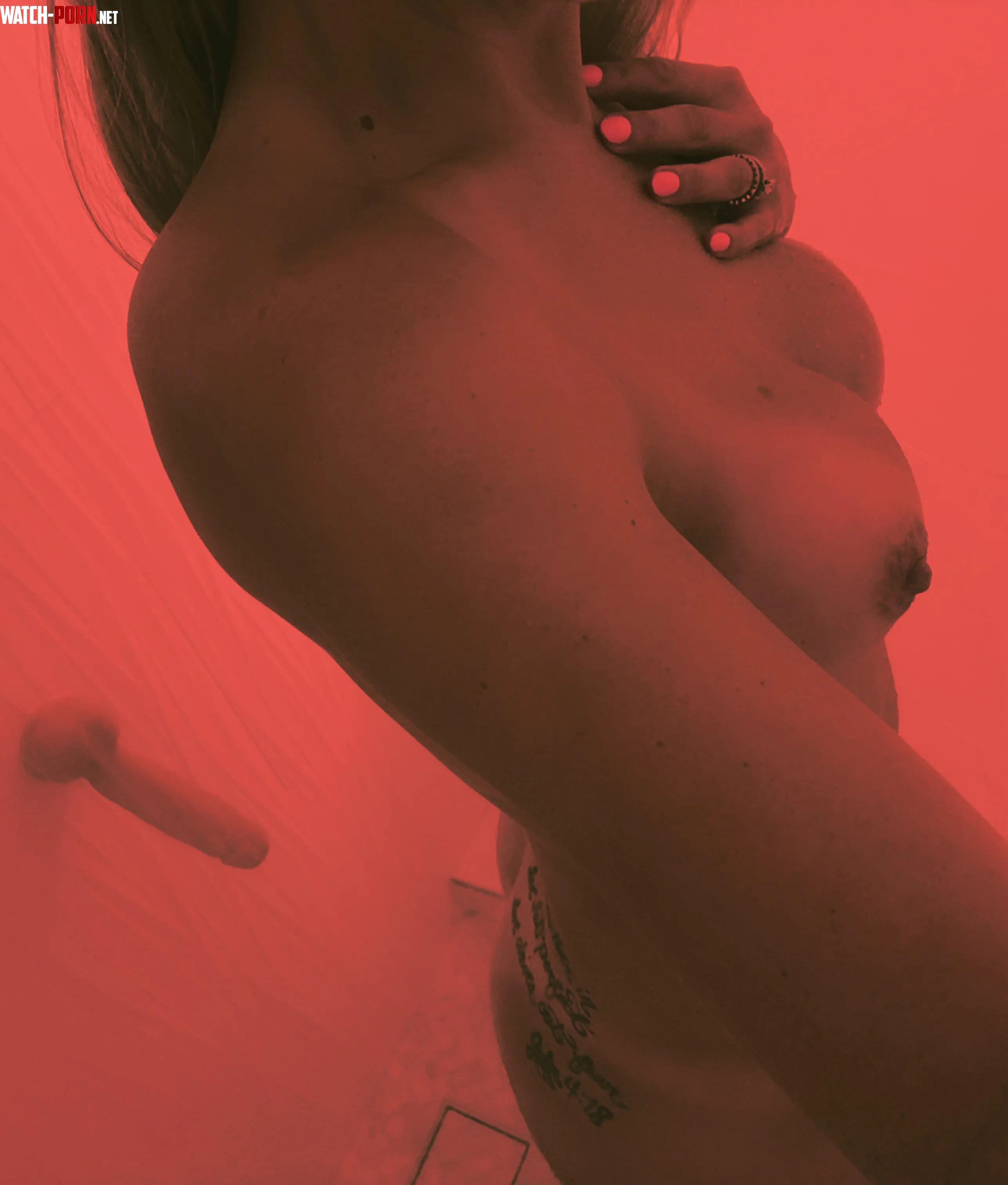 The best showers include my favorite toys.. by chloewhilafterdark