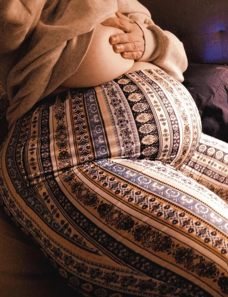 Thumbnail These pants weren't tight a month ago by HungrylilKitty1