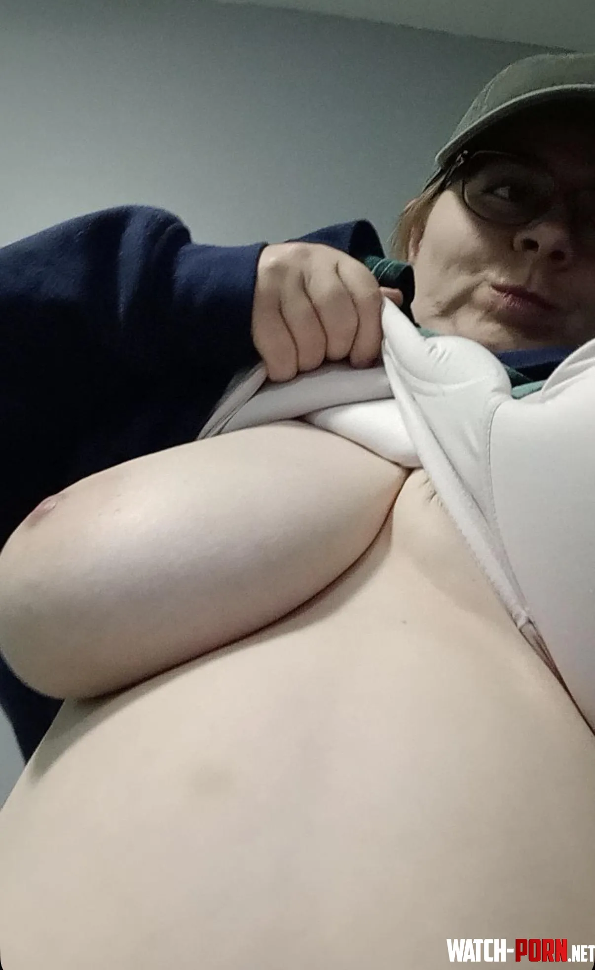 Another work flash? by Laura34E