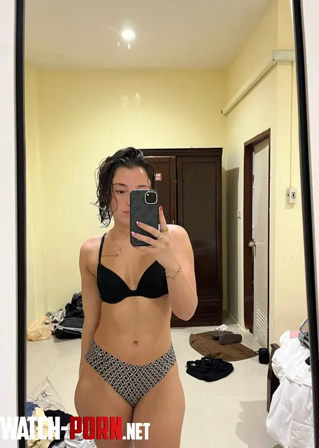 Ärligt hade du knullat någon som är född 08?😘 by Ellashemlis