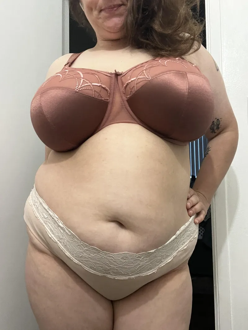 Thumbnail Seductive Unveiling: Getting Intimate with UnderwearGW by MassiveApple3405