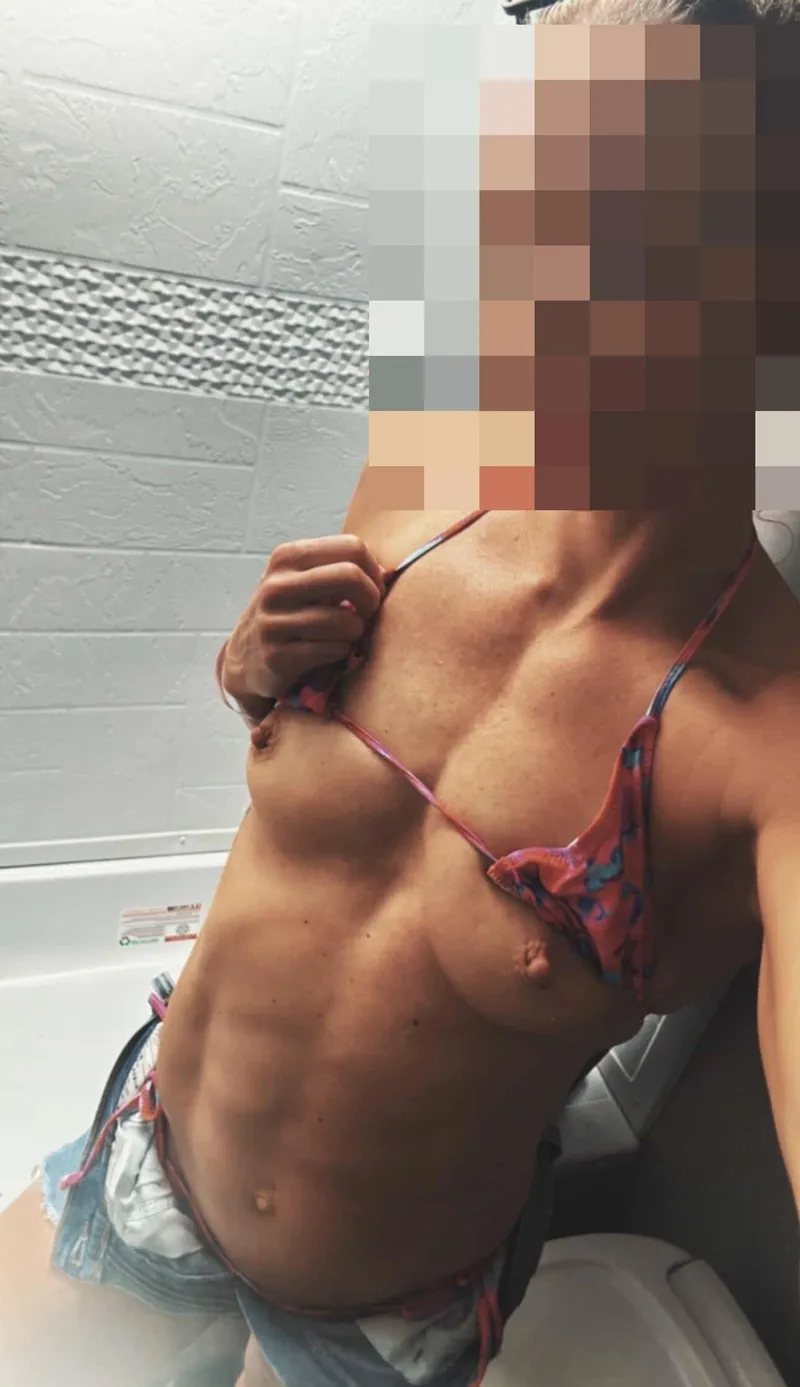 Thumbnail Fit Moms Unite: IntelligentPart8751 Celebrates Motherhood | fitgirls