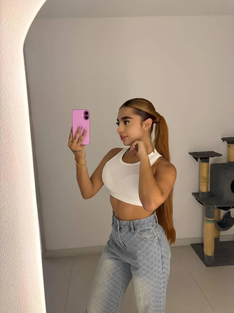 Thumbnail Casual Vibes: Chilling Outfit Moments by CloudBerriies in 18_19