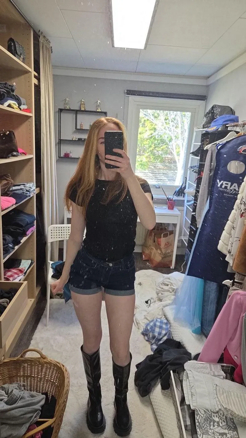 Thumbnail Glad Valborg! Outfit Review by Wilmis67 | SweNsfw Category