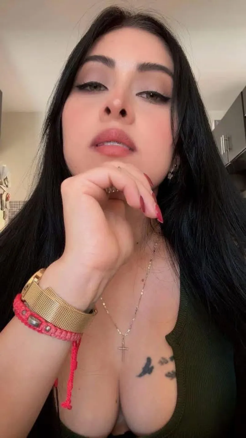 Thumbnail Grace Mondragón's ThickFit Journey by travizmx