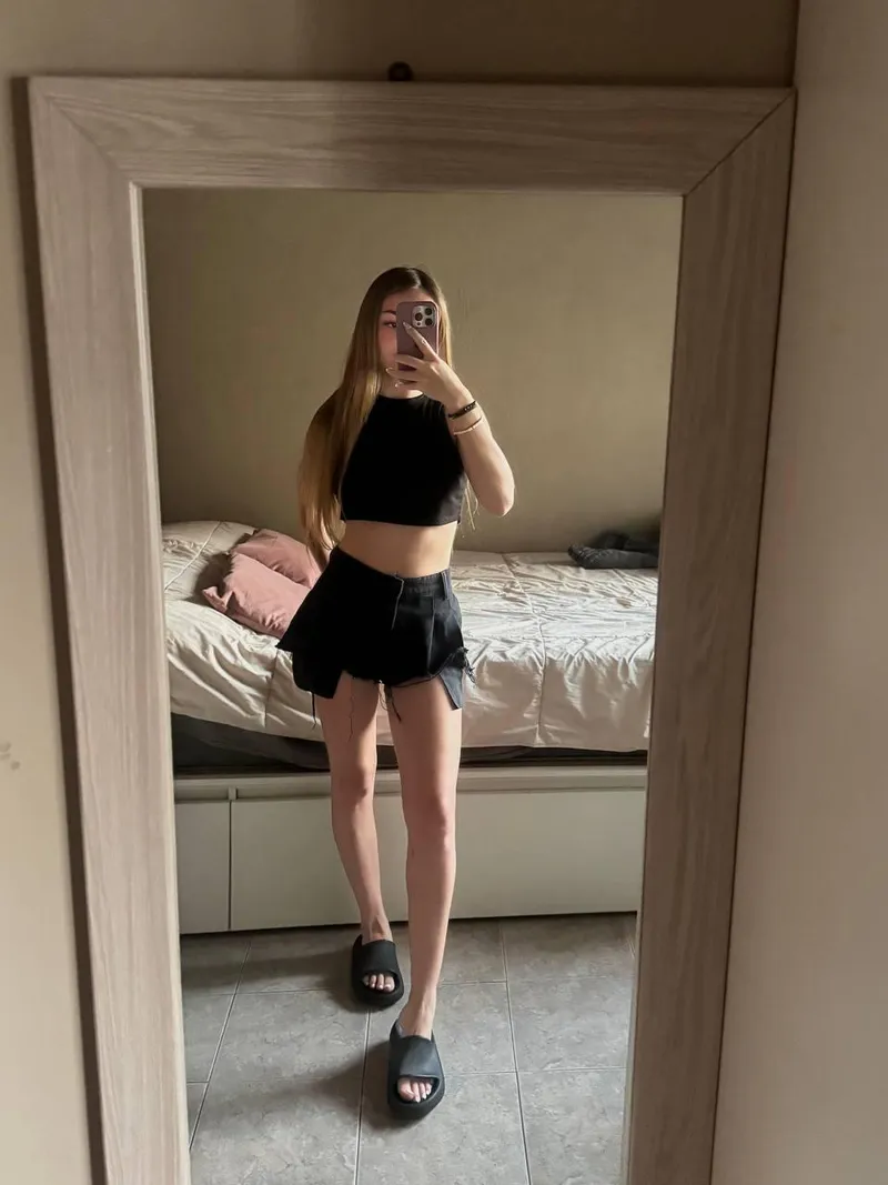 Thumbnail All Black Leg Fashion by ArcaneLadies in the Legs Category
