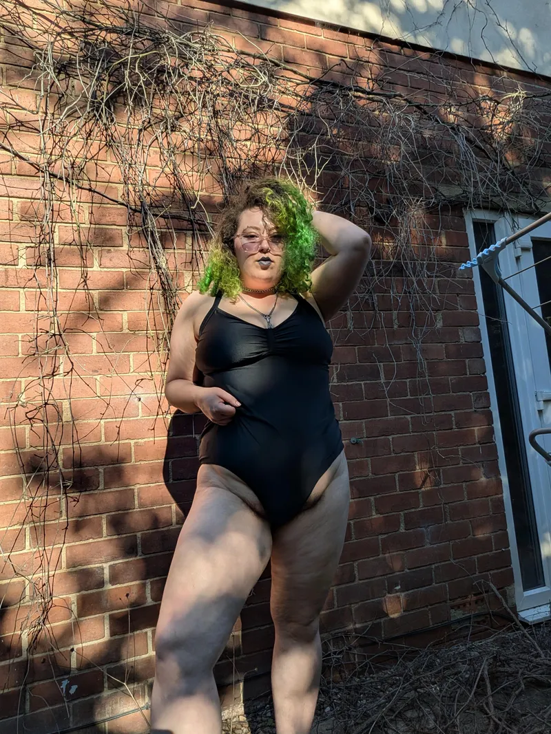 Thumbnail Radiate Confidence: Beach-Ready Bodysuits for Every Beach Goddess✨