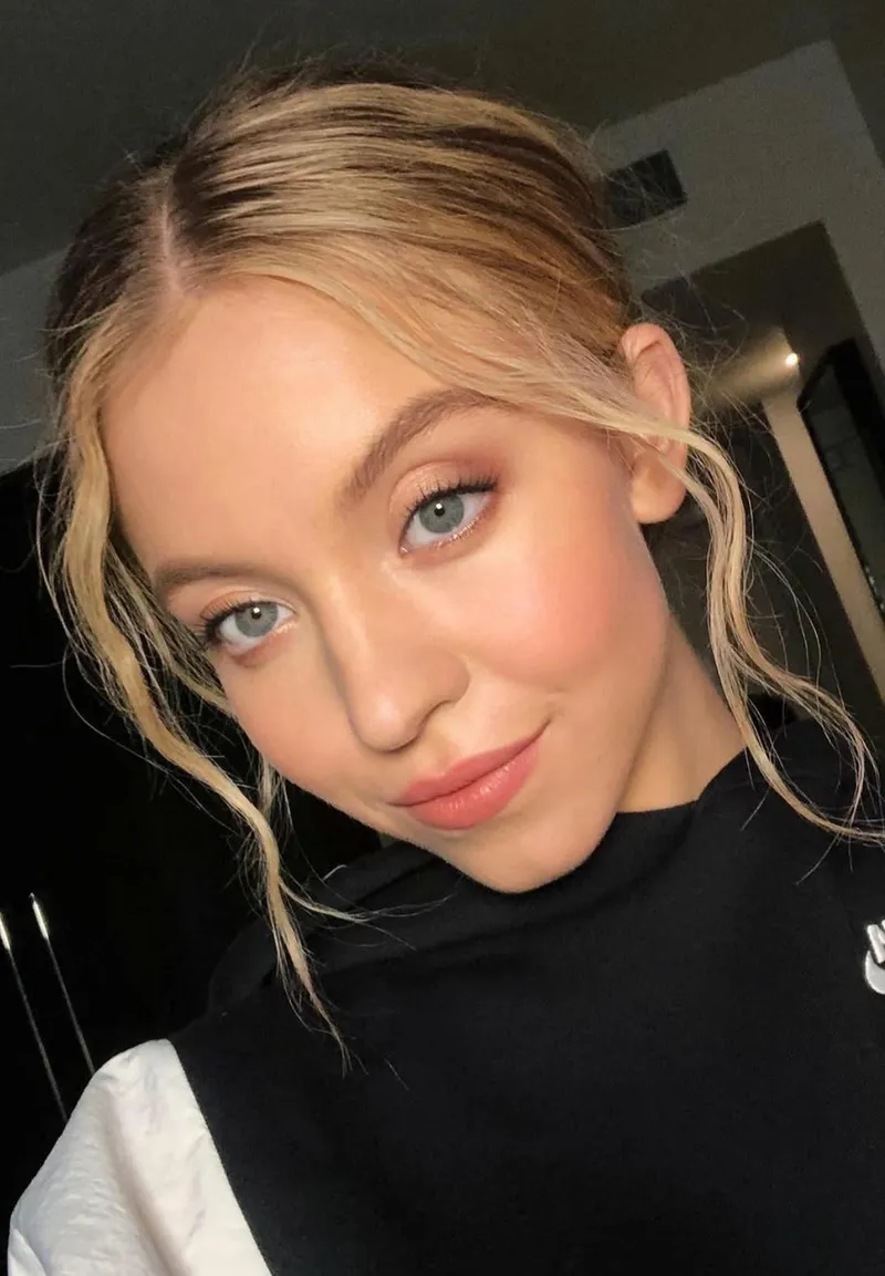 Thumbnail Sydney Sweeney by James007BondUK