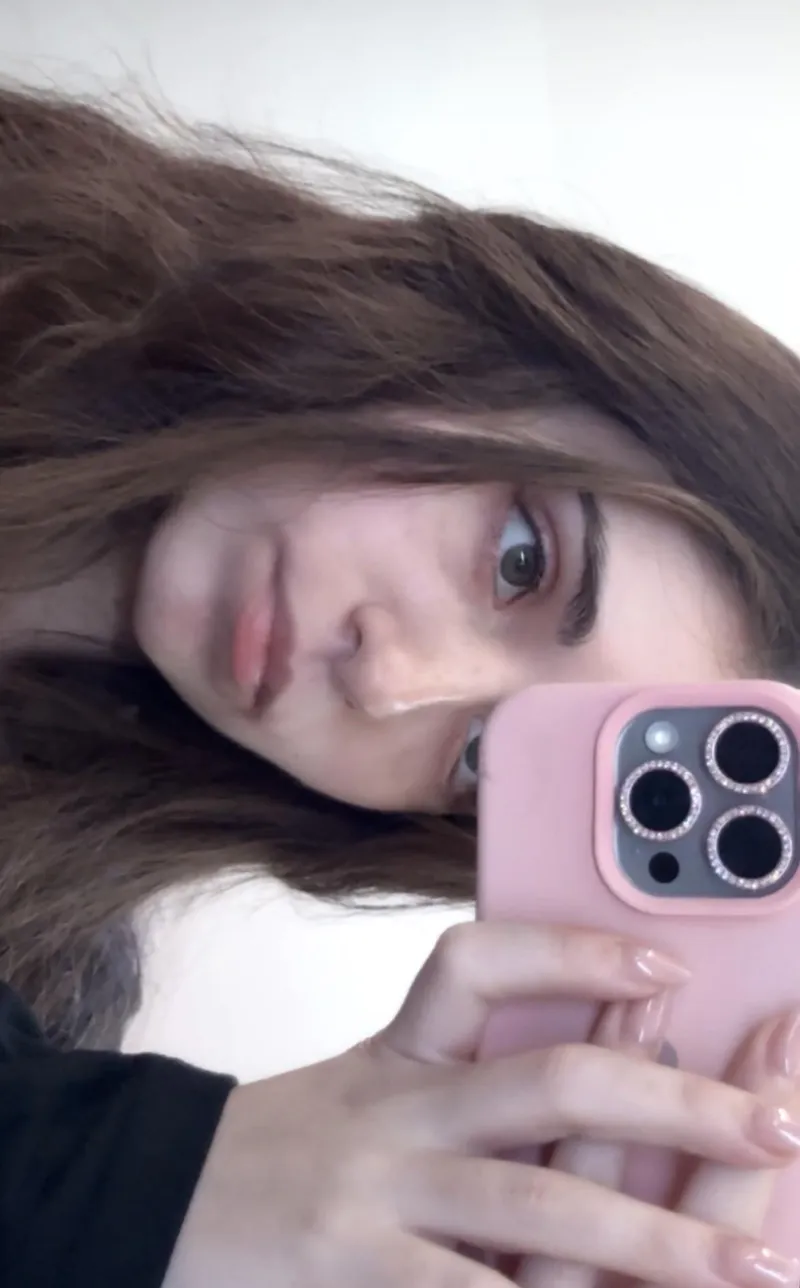 Thumbnail Embrace Your Makeup-Free Beauty Journey | satriixxxx’s Insights