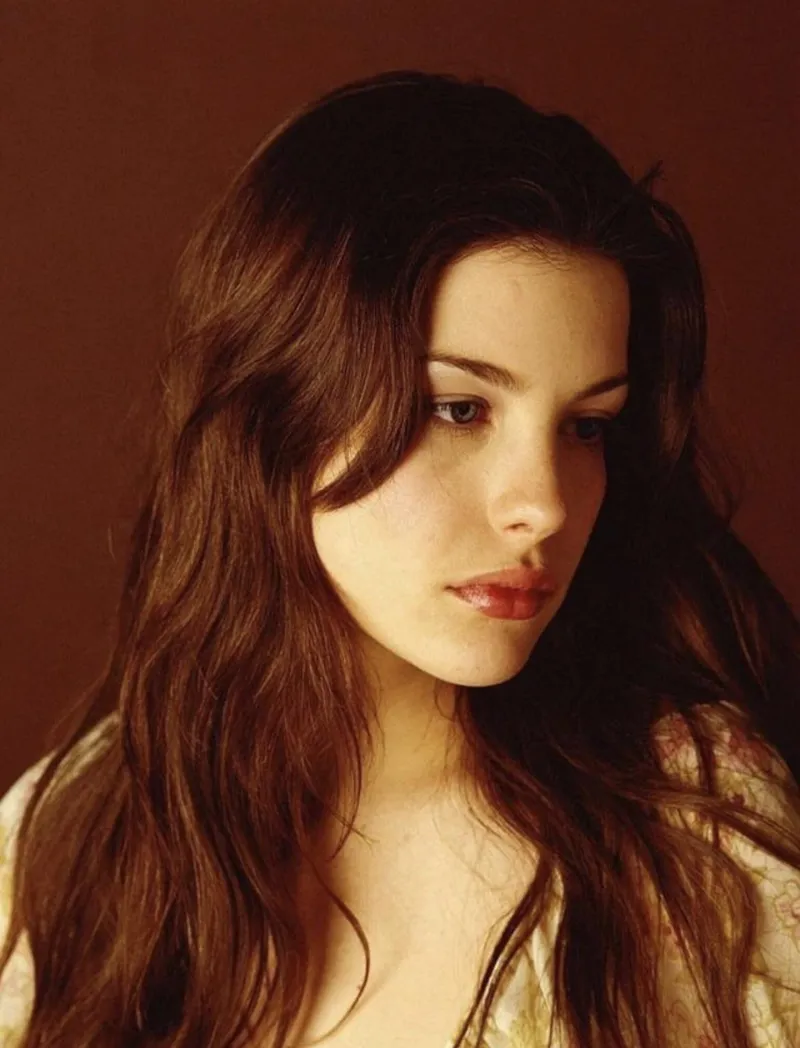 Thumbnail Captivating Beauty of Liv Tyler | PrettyGirls by MrMeesesPieces