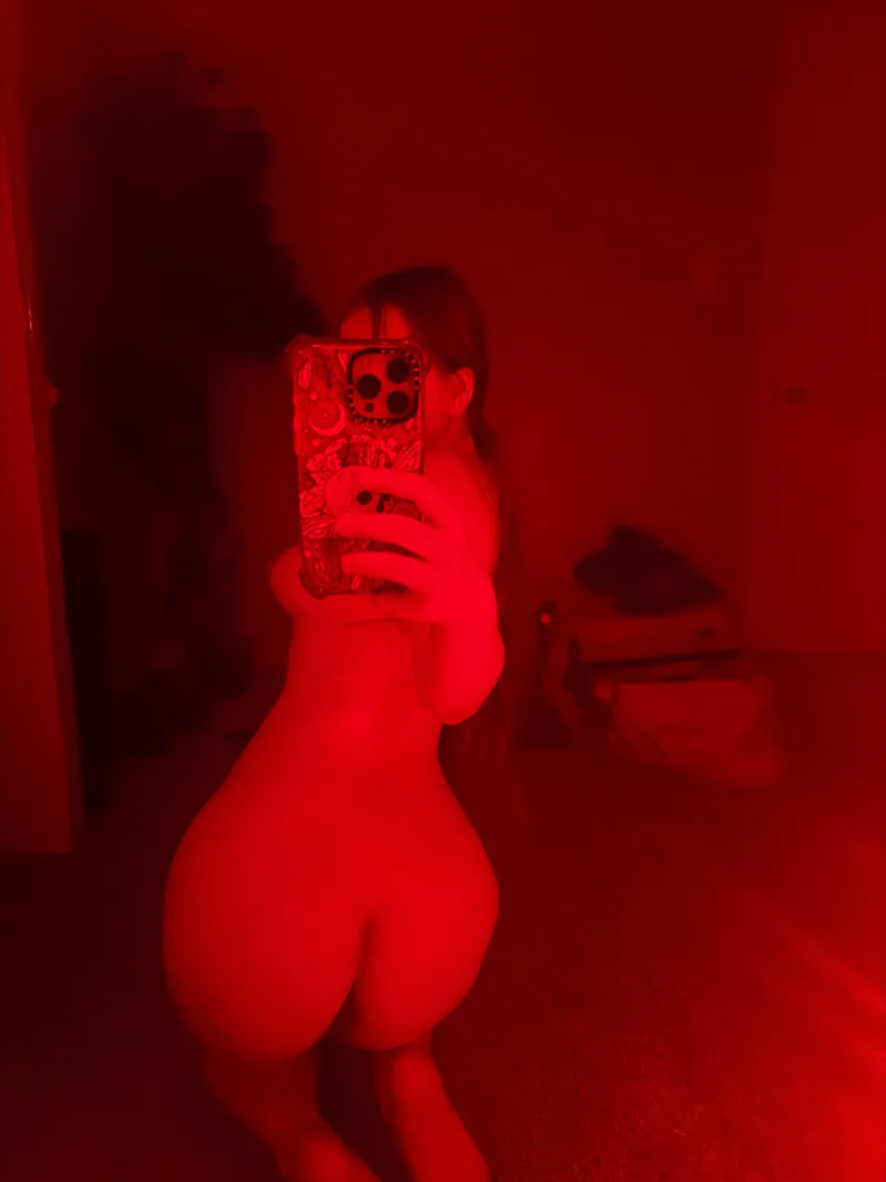 Thumbnail Riding High: Temptation Unleashed in a Mirror Selfie by shymunkey