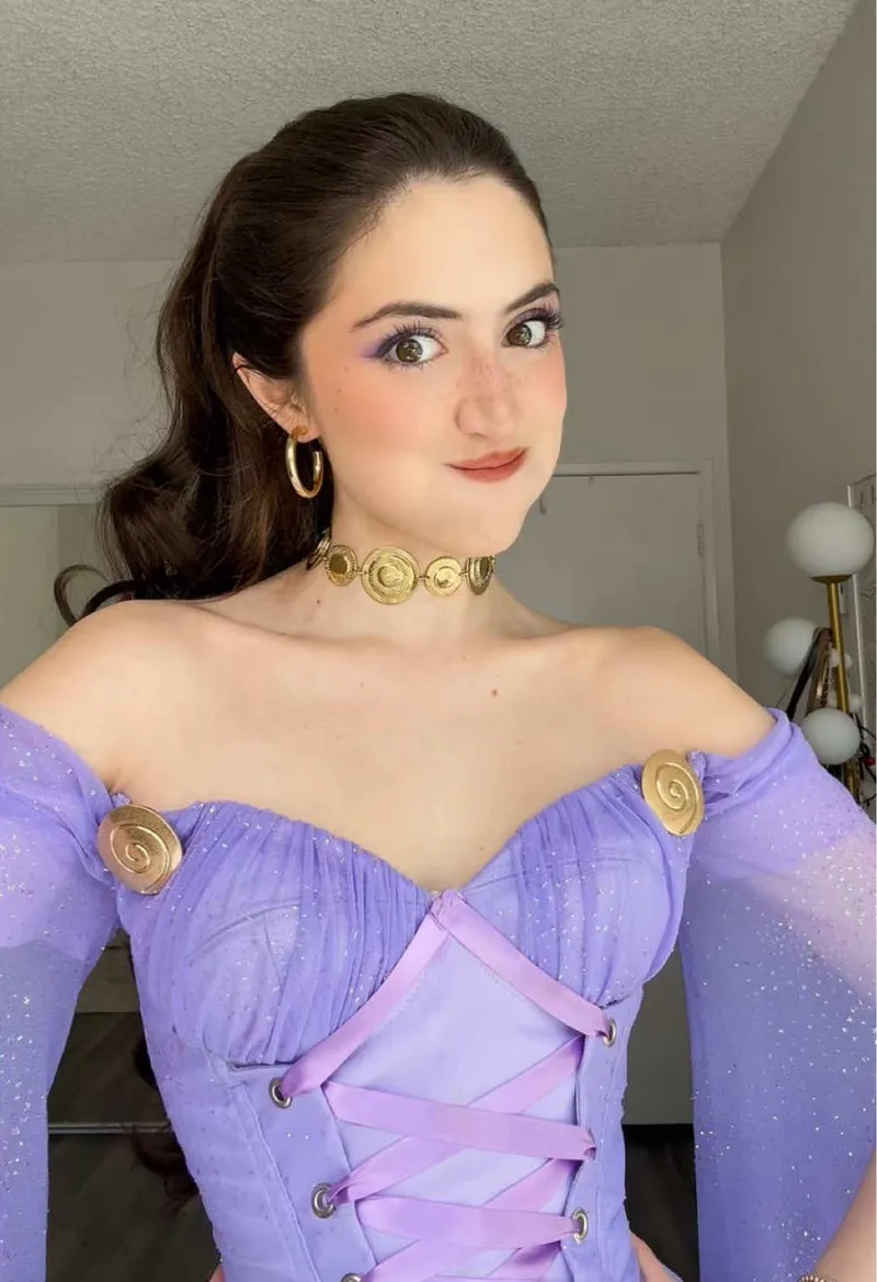 Thumbnail Sophie Silva: Delving into PrettyGirls with Yeomanticore