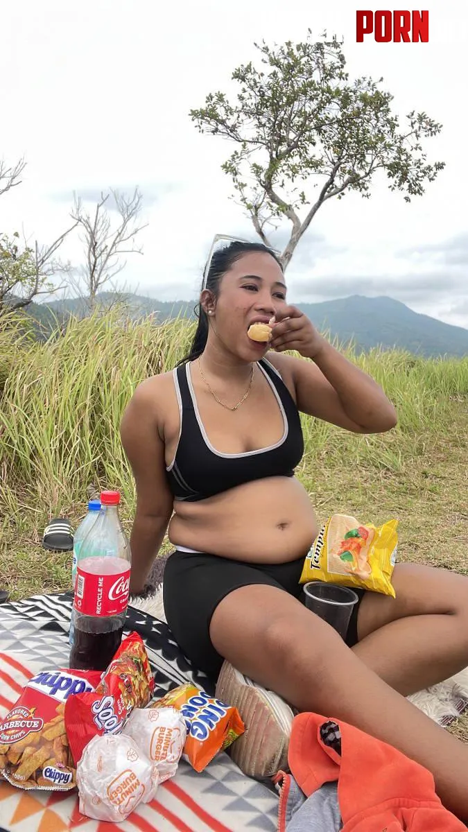 OMG the view! Don't worry about any calories I burned, I made up for it with a giant picnic. by Xinxin-belly