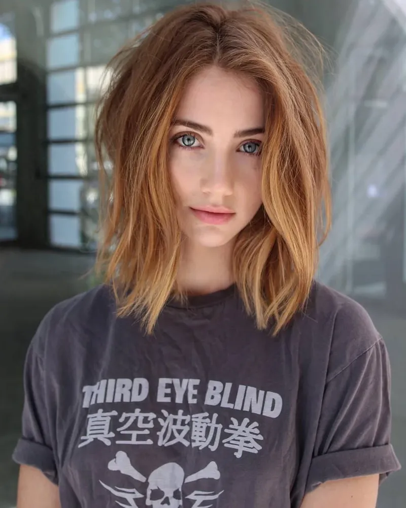 Thumbnail Emily Rudd: A Stunning Debut in the PrettyGirls Category by Fit-Indication-7333