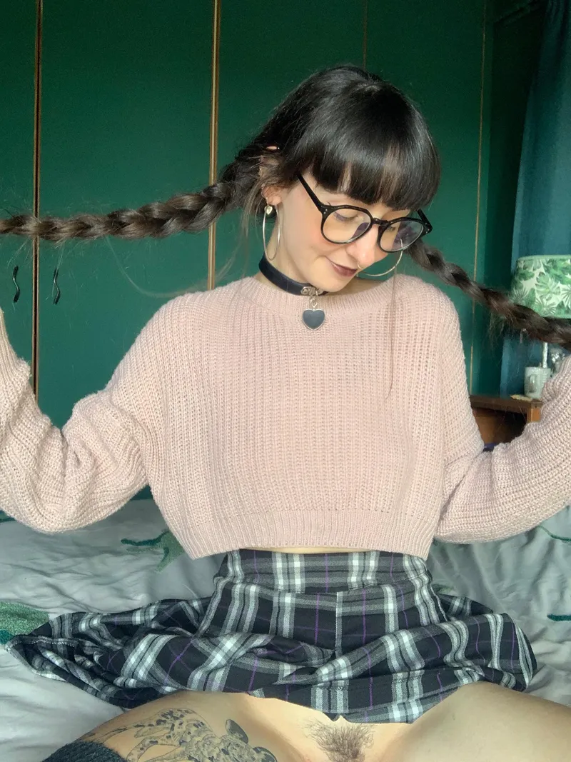 Thumbnail Scarlet-is-here: Spreading Alt Love in the Goth Realms