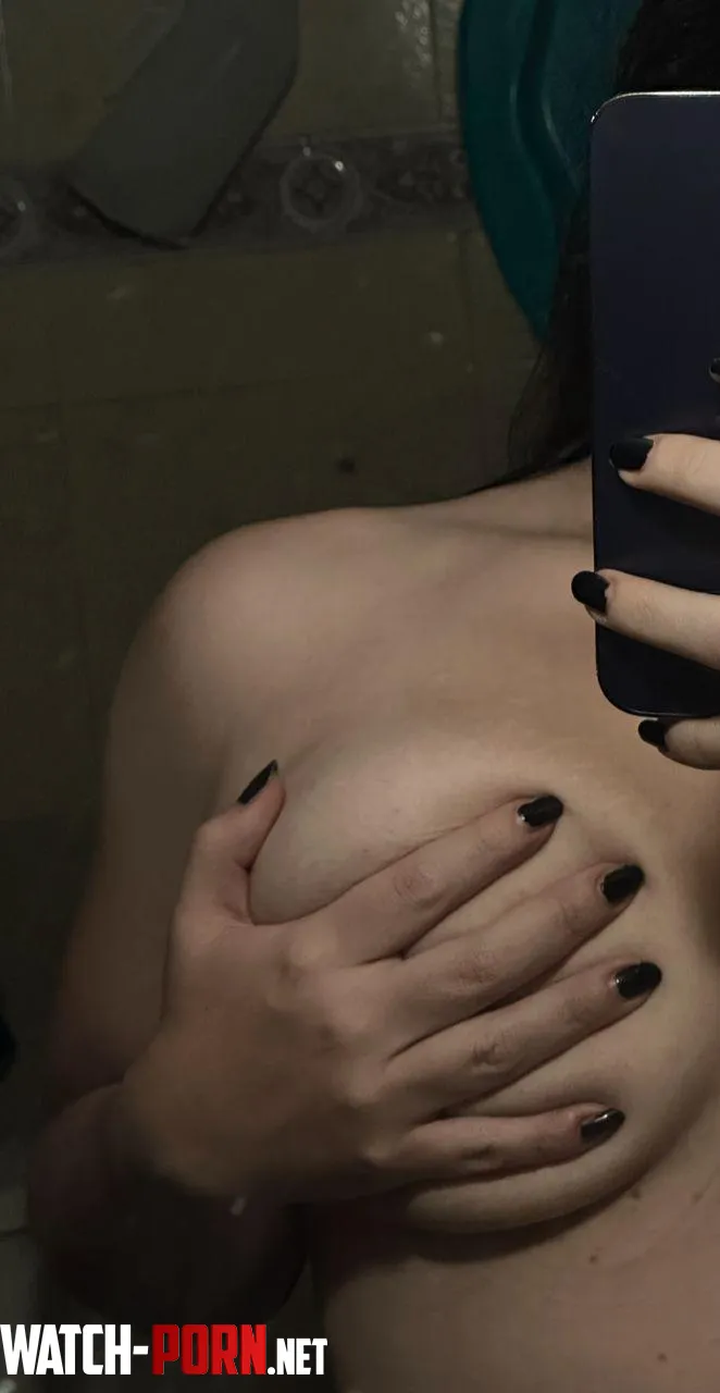 What do you think of my nails? by QwinKit
