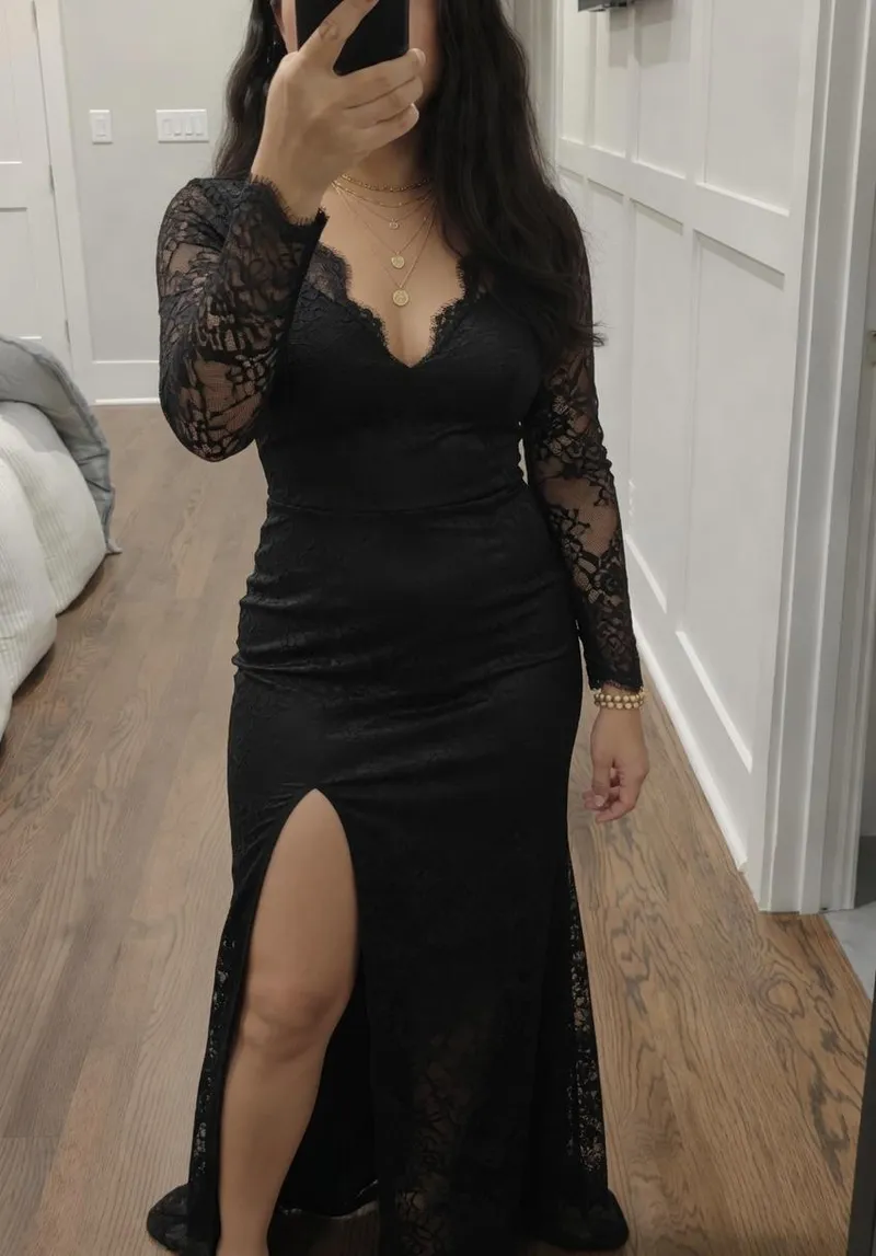 Thumbnail Dress Delight: Funsizeasian2's Chic Style Chronicles