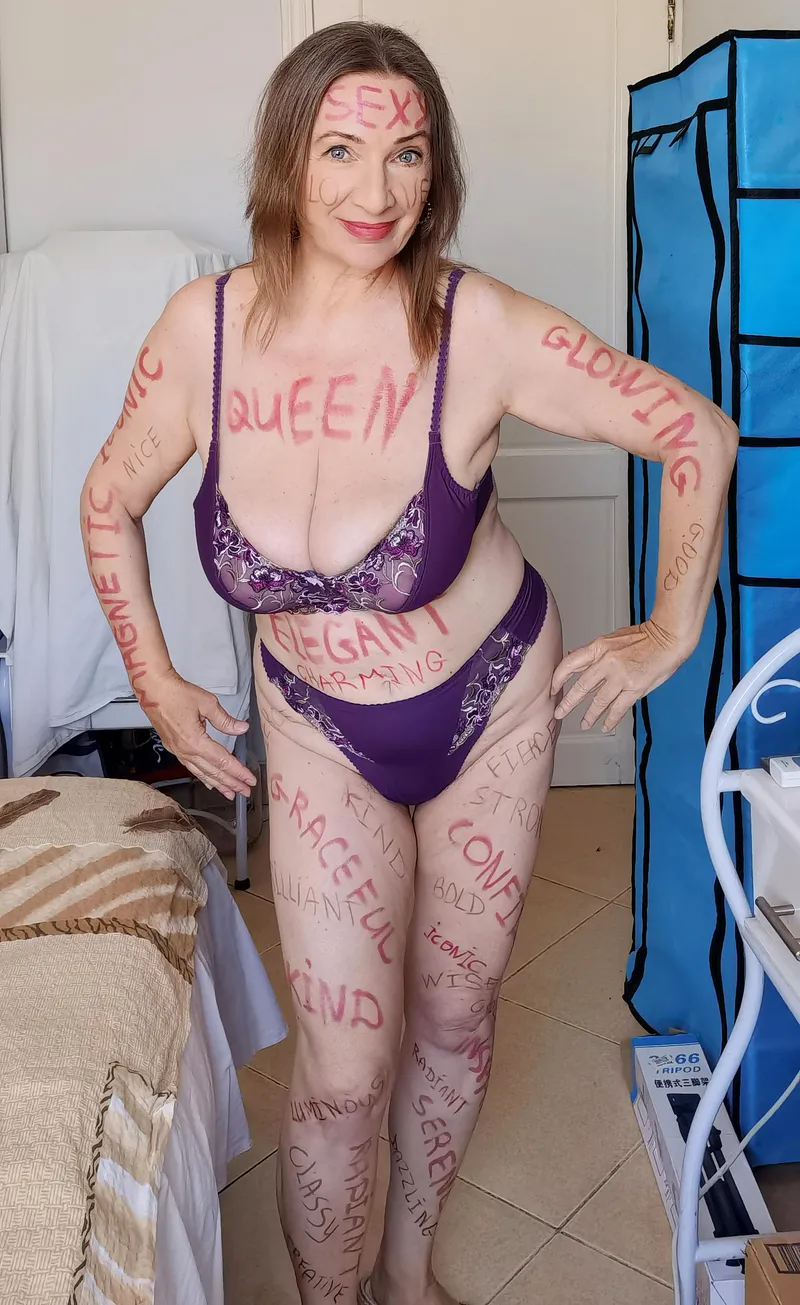 Thumbnail Mariaoldvip: Unleashing Fetish Fantasy with Body Painting