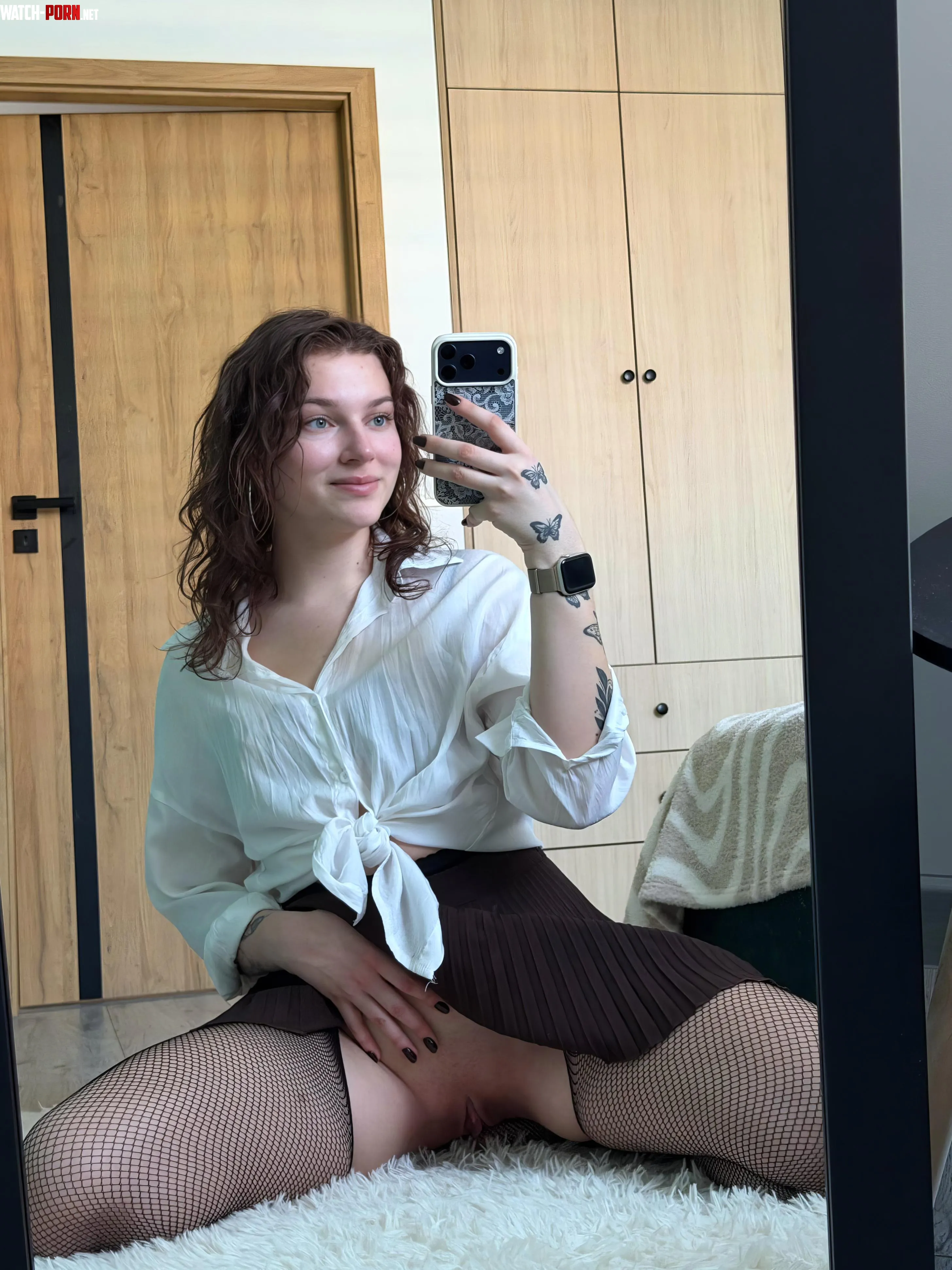 flashing my pussy for the first and last time... subscribe to my OF if you want to see it every day 🥵 by justonepeeks