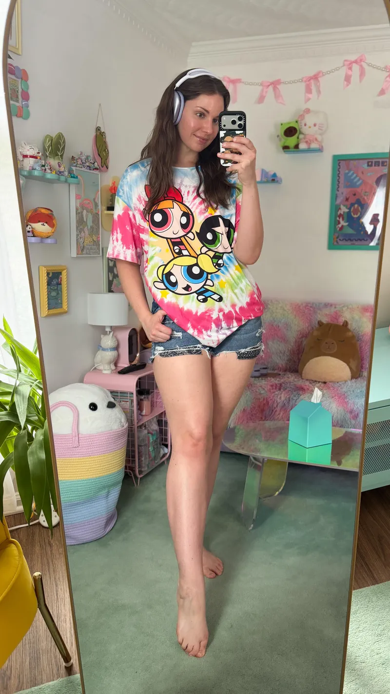Thumbnail Discover Powerful Leg Content: Unveiling the Charm of Shibahuskymom's Power Puff