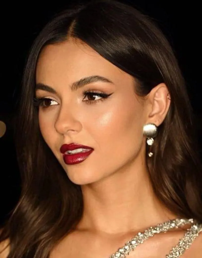 Thumbnail nadeniss Showcases Victoria Justice's Stunning Beauty - Unveiled