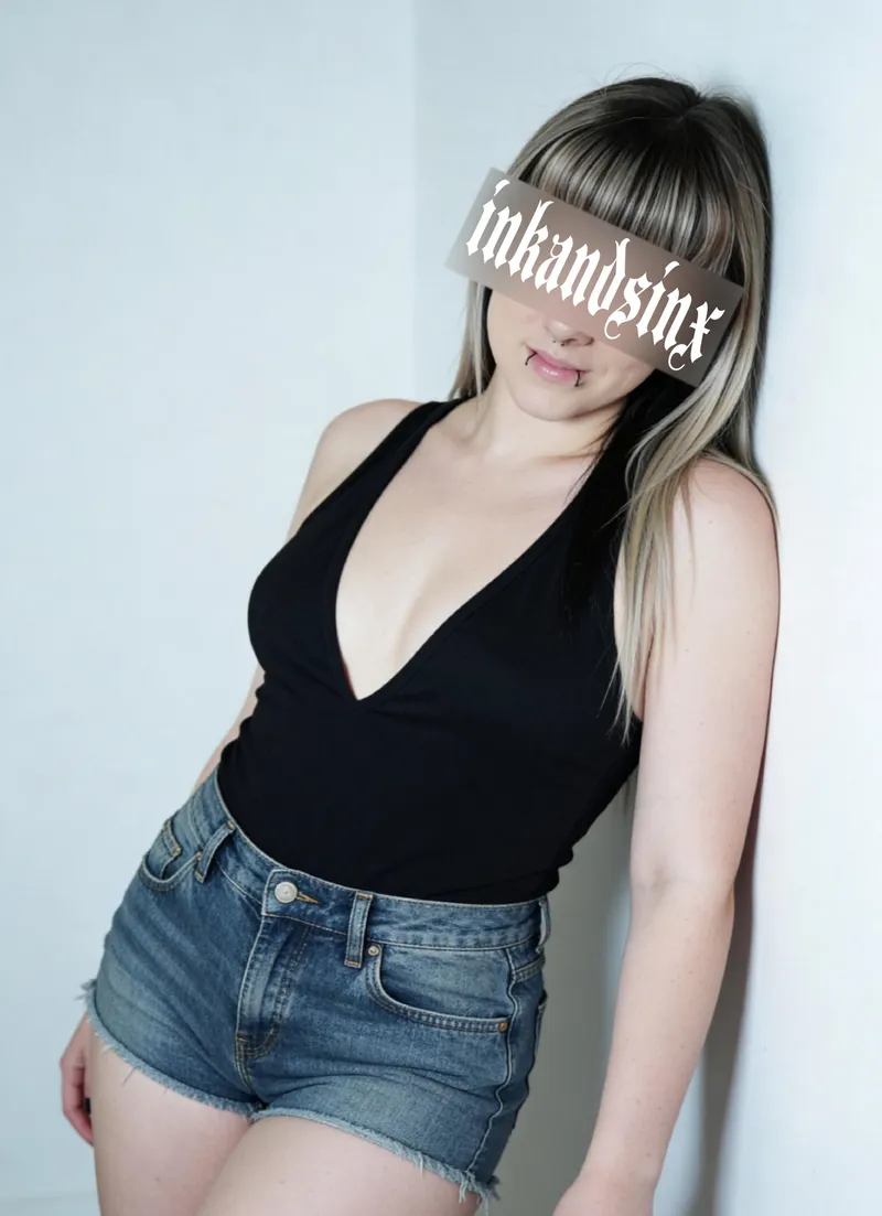 Thumbnail Inkandsinx: The Alt Mommy Story in AmateurBrits