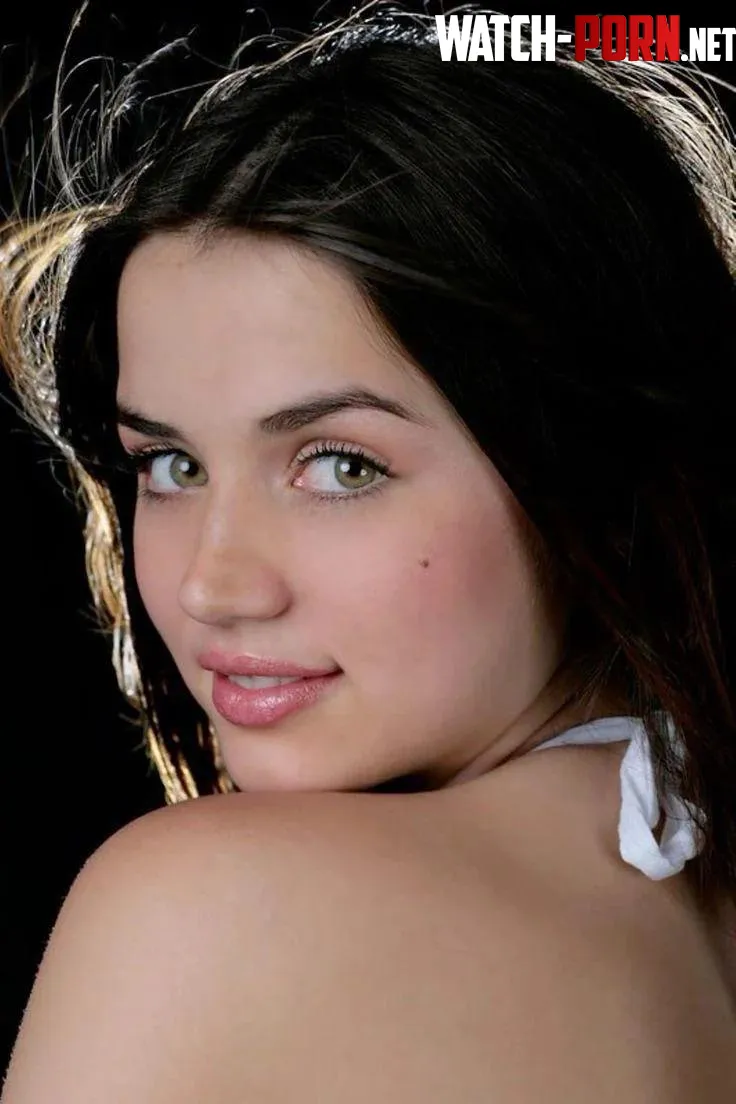 Ana de Armas by UrbanAchievers6371