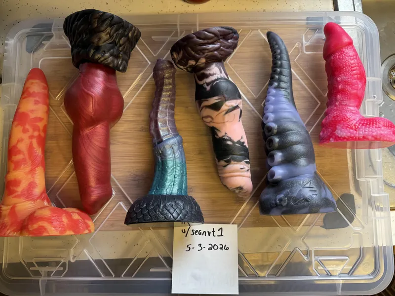 Thumbnail Toys Galore in US Lower 48 by seanvt1 | BadDragon
